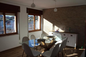 casa en la montaña leonesa